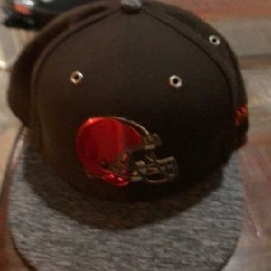 Brand New size 8  fitted Browns Hat